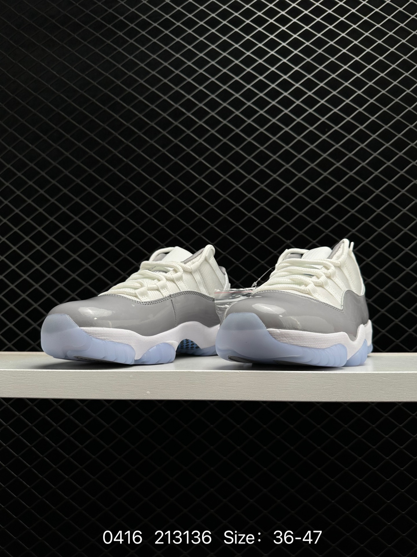 Air Jordan 11 Retro Low 